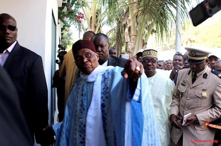 Me Abdoulaye Wade à la Crei: "Qu'on enlève mes maisons du patrimoine de Karim ! "