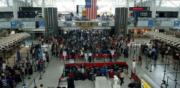 Un commerçant au marché Hlm meurt à l’aéroport de New-York