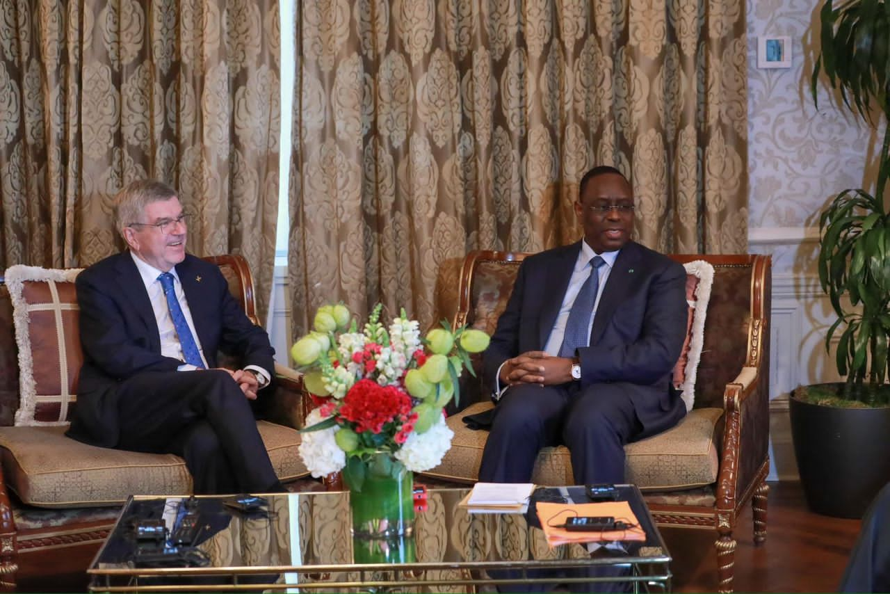 Au cœur de la 78ème Session de l’Assemblée Générale des Nations Unies, le Président Macky SALL a eu des échanges fructueux avec M. Thomas BACH, Président du Comité International Olympique (CIO). 