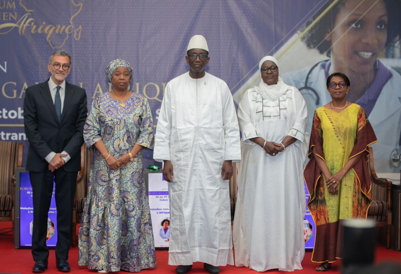 6e EDITIONS DU FORUM GALIEN AFRIQUE LA  CEREMONIE D’OUVERTURE PAR LE PM AMADOU BA.