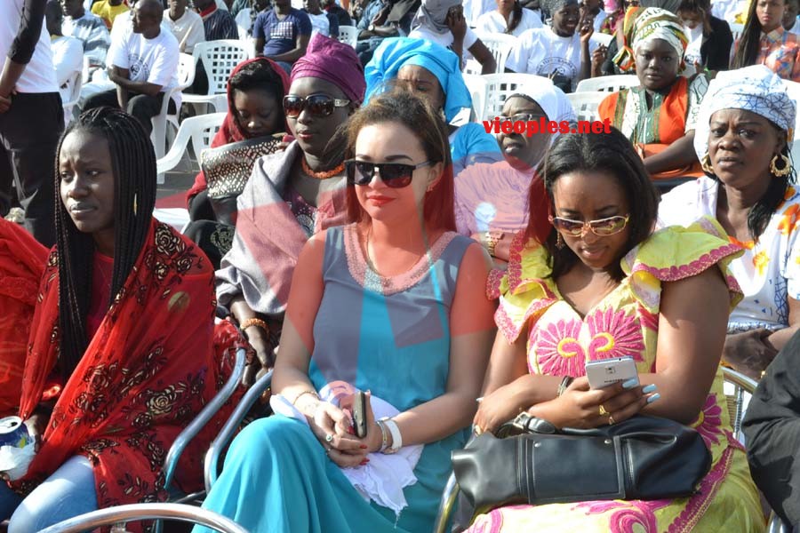 Les premières images: Serigne Modou Kara lance le slogan "KARA CARIM"