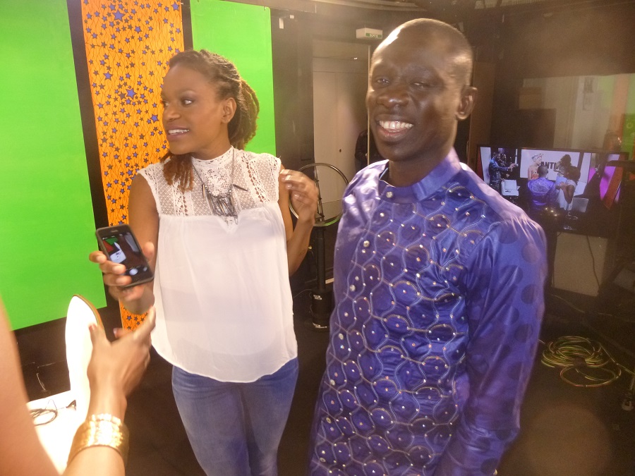 Pape Diouf invitéde l'émission Tantine Matinal sur la Télé Sud avec la championne du monde de 100 m Veronique Mang.Regardez