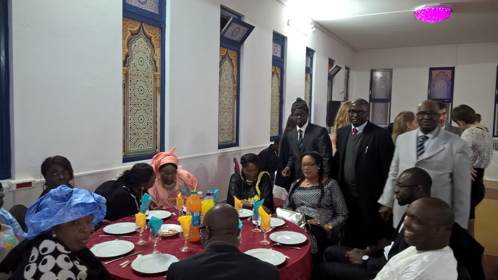 Les images du dîner débat organisé à Mantes la Jolie le vendredi 03 Avril par la Fédération du PDS de la FRANCE