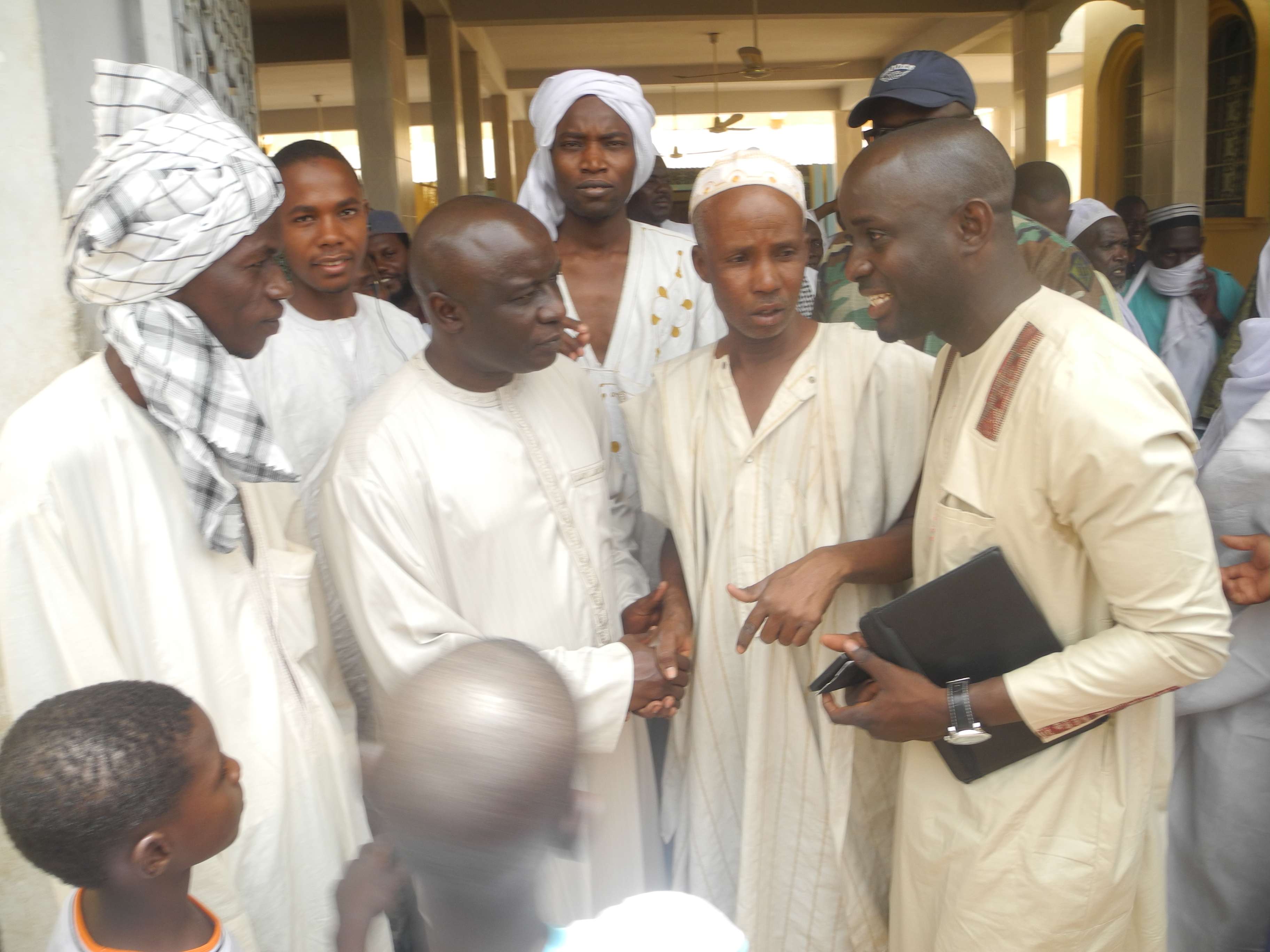 Les premières images de la tournée de proximité de Idrissa Seck à Matam