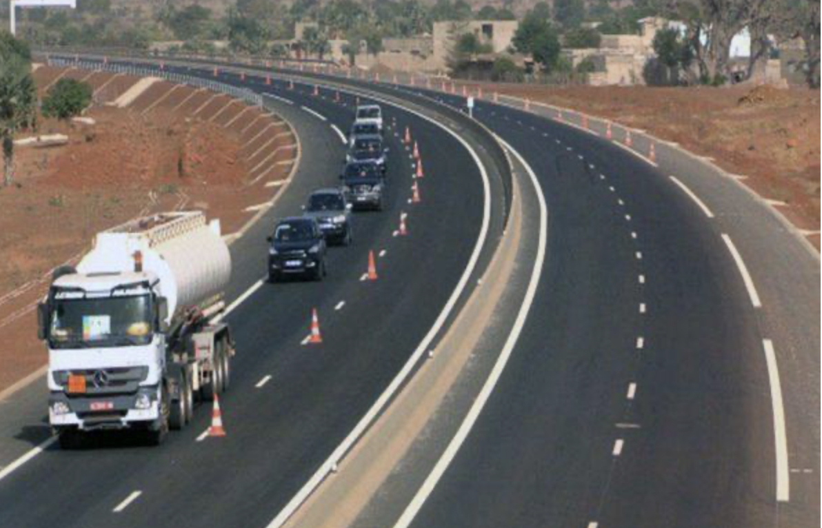 Sénégal : Le linéaire routier passe de 1500 km en 2012 à 2900 km en 2023