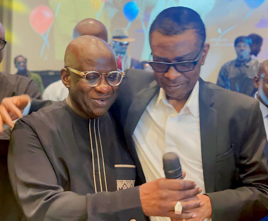 La surprise de Youssou Ndour Pape Diouf à l'incroyable anniversaire du Président Mbagnick Diop MEDS