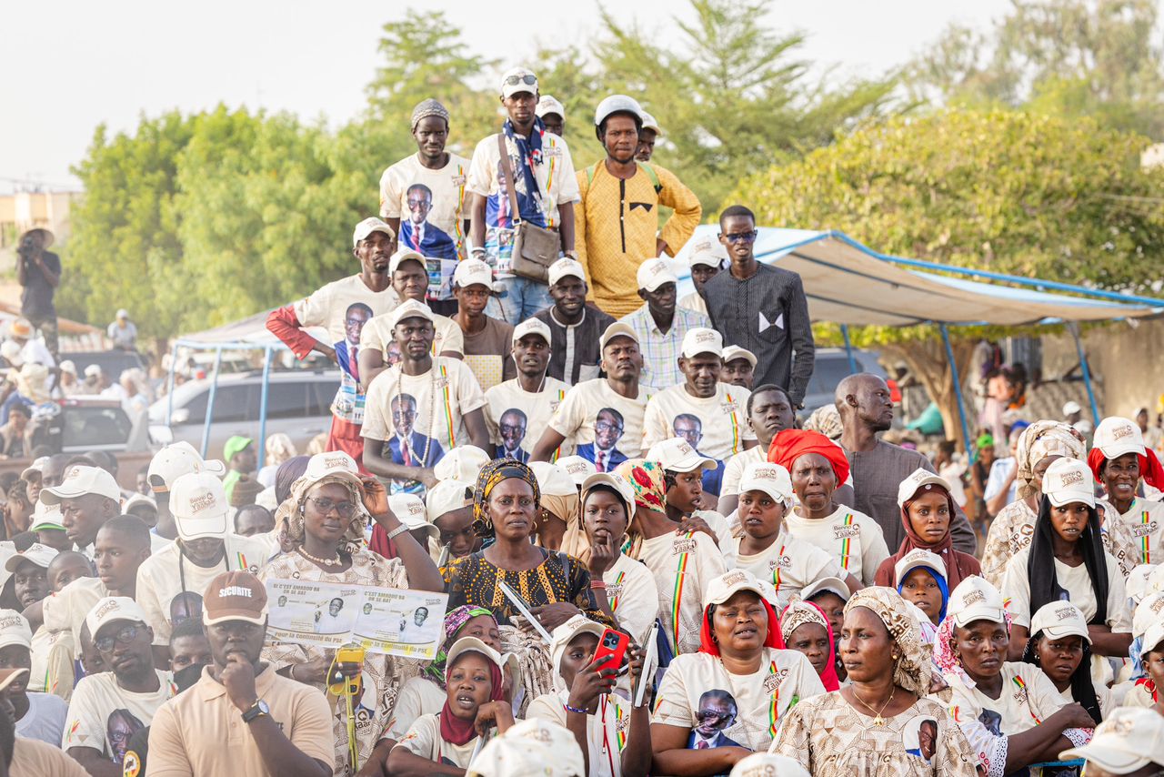 Amadou Ba affirme face une foule en liesse   «Kaolack redeviendra  le grenier  du Sénégal»