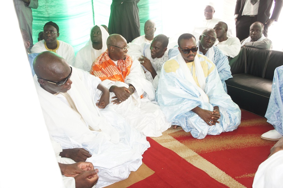 En images, l'innauguration de la mosquée de Serigne Saliou Mbacké de Mbour ce vendredi 1er jour du ramadan.