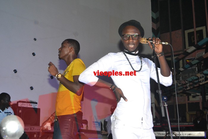 Waly Seck enflamme le Penc Mi . Revivez en images les temps forts.