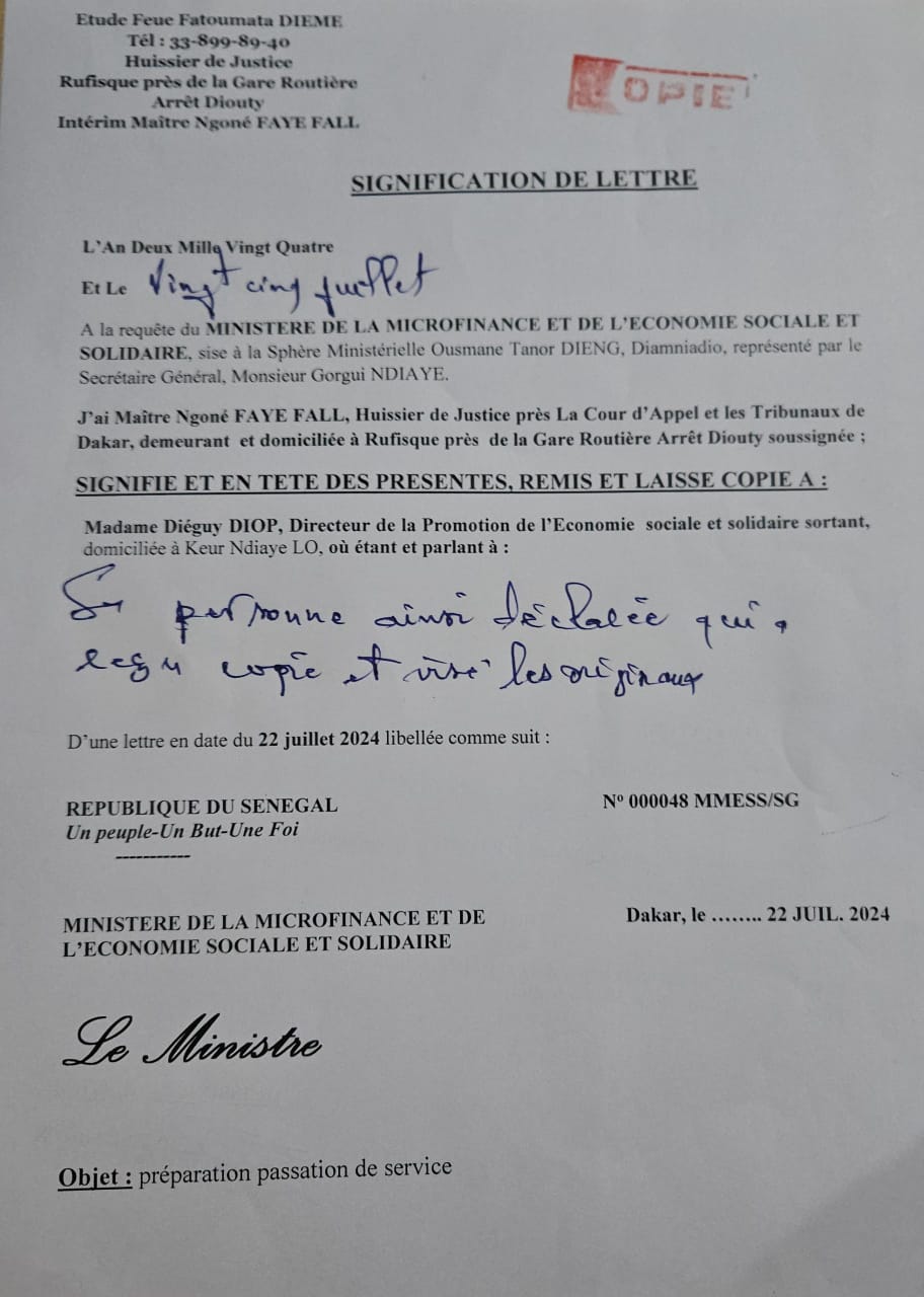 Excès de zèle: Le ministre Alioune vient de servir à Diéguy Diop APR un huissier pour une passation de service.