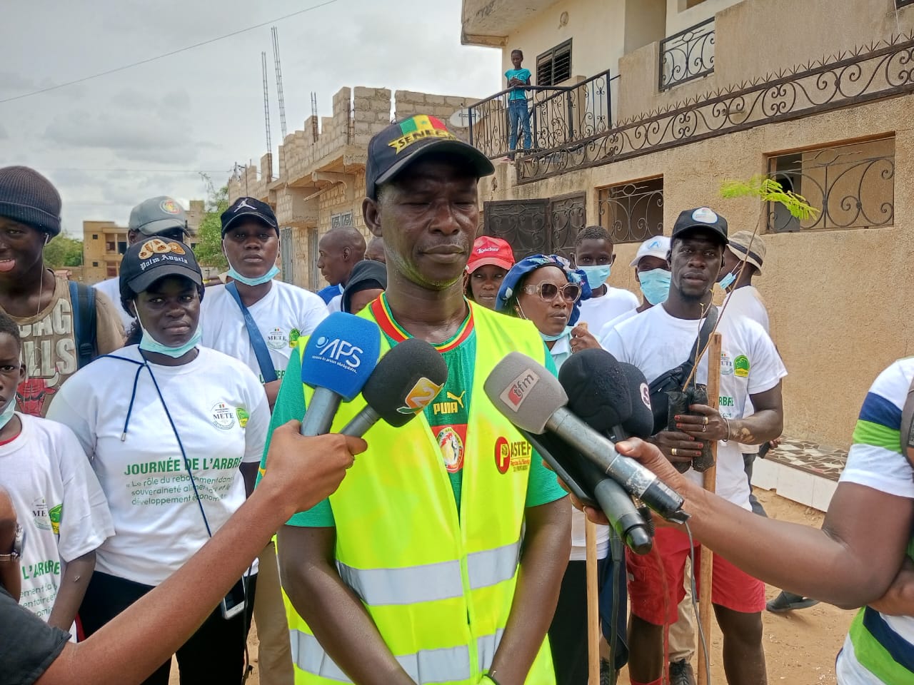 Journée de Set Setal et de Reboisement à Saly: Les patriotes se mobilisent pour un environnement plus propre (Photos)