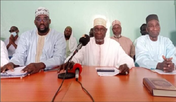 Polémique sur le voile et la sortie de Sonko : Appel au dialogue et à la cohésion nationale de la Ligue des Imams du Sénégal