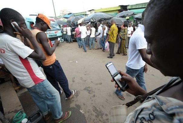 L’Artp s’attaque à la vente à la sauvette des puces téléphoniques