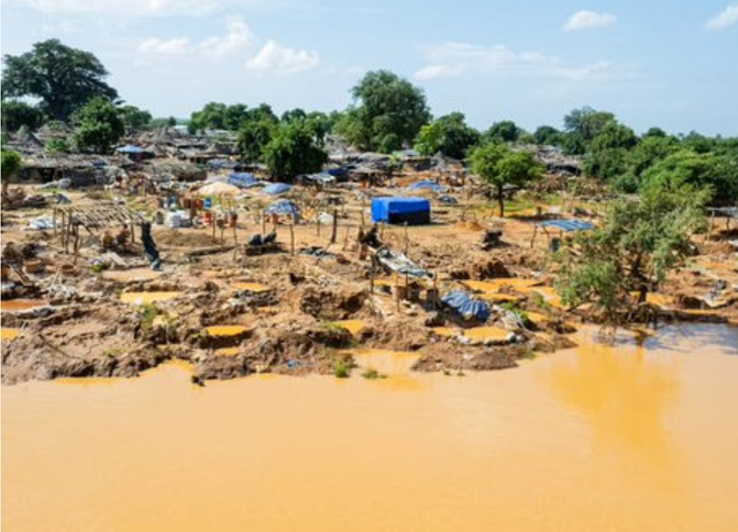 Pollution du Fleuve Gambie : L’alerte du Forum civil sur les dégâts dus aux activités des entreprises minières