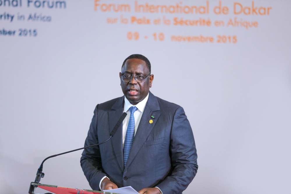 Macky Sall s’en prend au "port du voile intégral dans notre société"