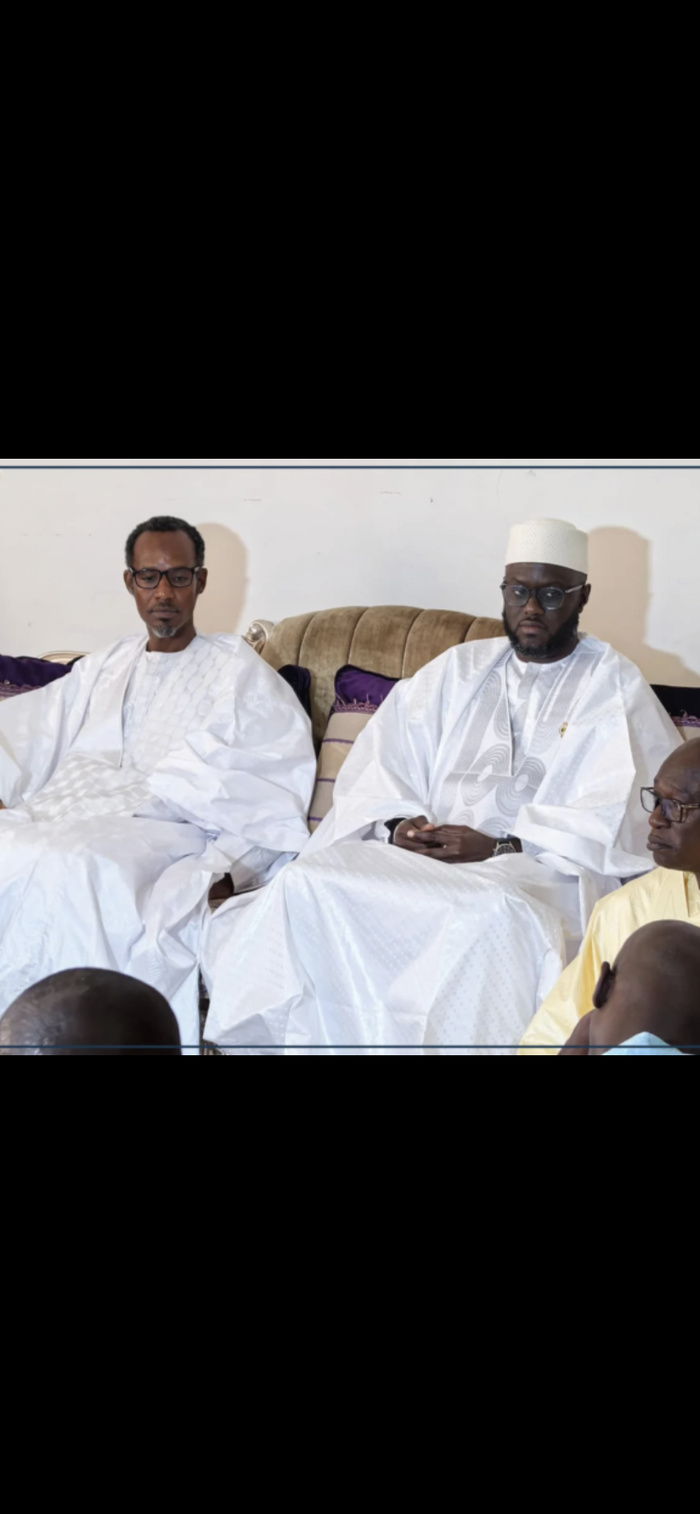 Malick Ndiaye rend visite à la famille Al Kountiyou de Ndiassane