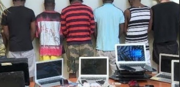 Maristes: 6 cybercriminels nigérians arrêtés par la Division spéciale de Cybersécurité