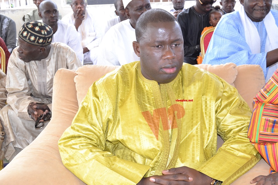 Bapteme: Le manager de la reine du djolof band Djidiack Diouf baptise sa fille et la donne le nom de Mame Diarra Vviane Chidid