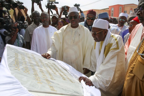 Autoroute Thiénéba-Tivaouane-Saint-Louis/Achèvement de la grande mosquée: Macky Sall débarque en père Noël à Tivaoune !