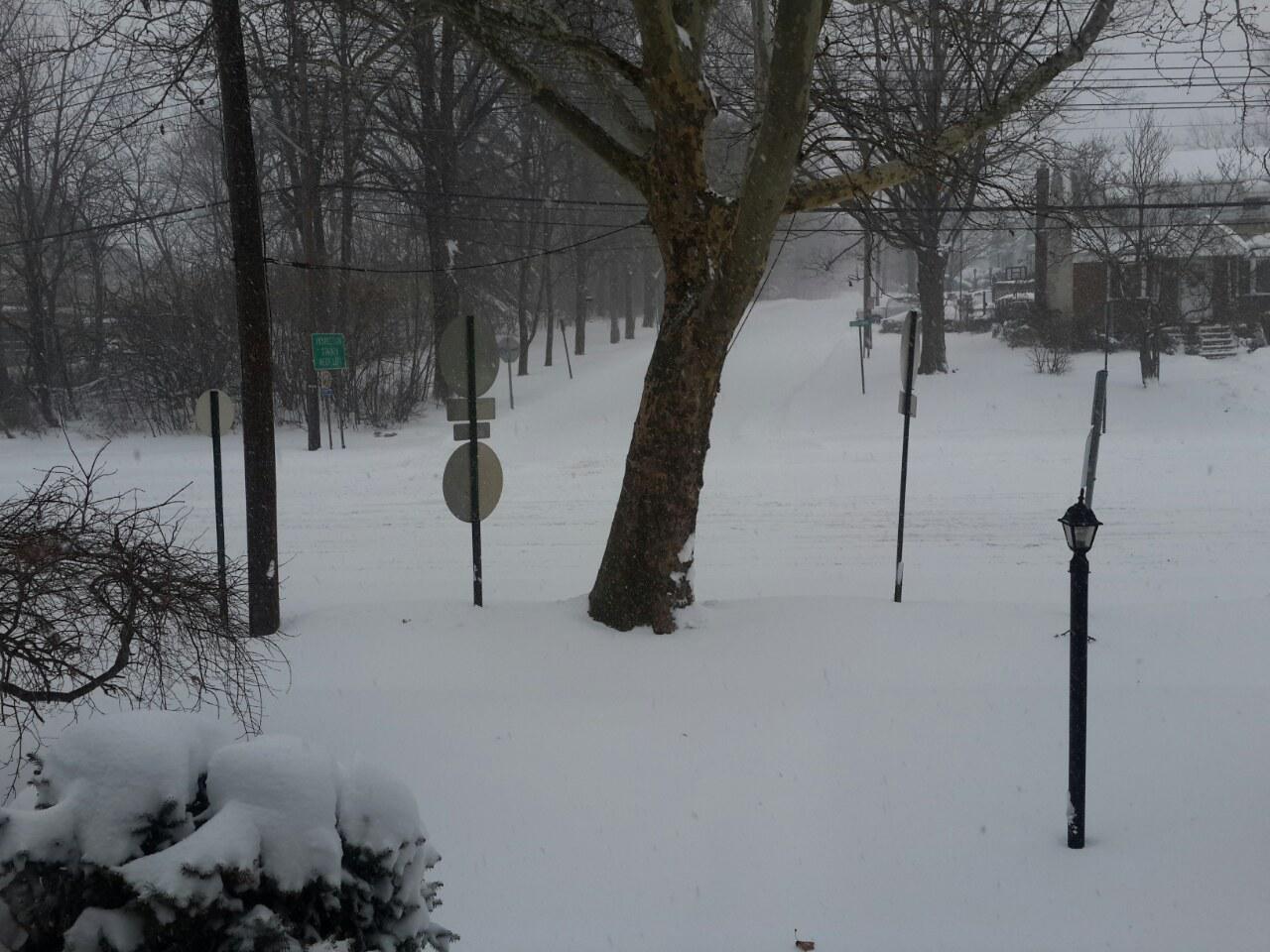 Video: New Jersey sous la neige. Regardez