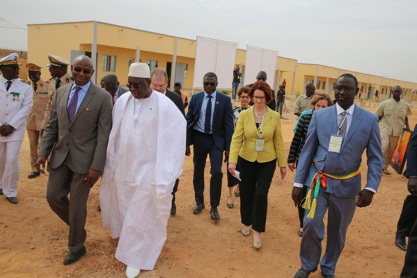 Tournée dans la zone frontalière avec la Gambie : Serigne Mbaye Thiam reçoit les félicitations du Président Macky Sall