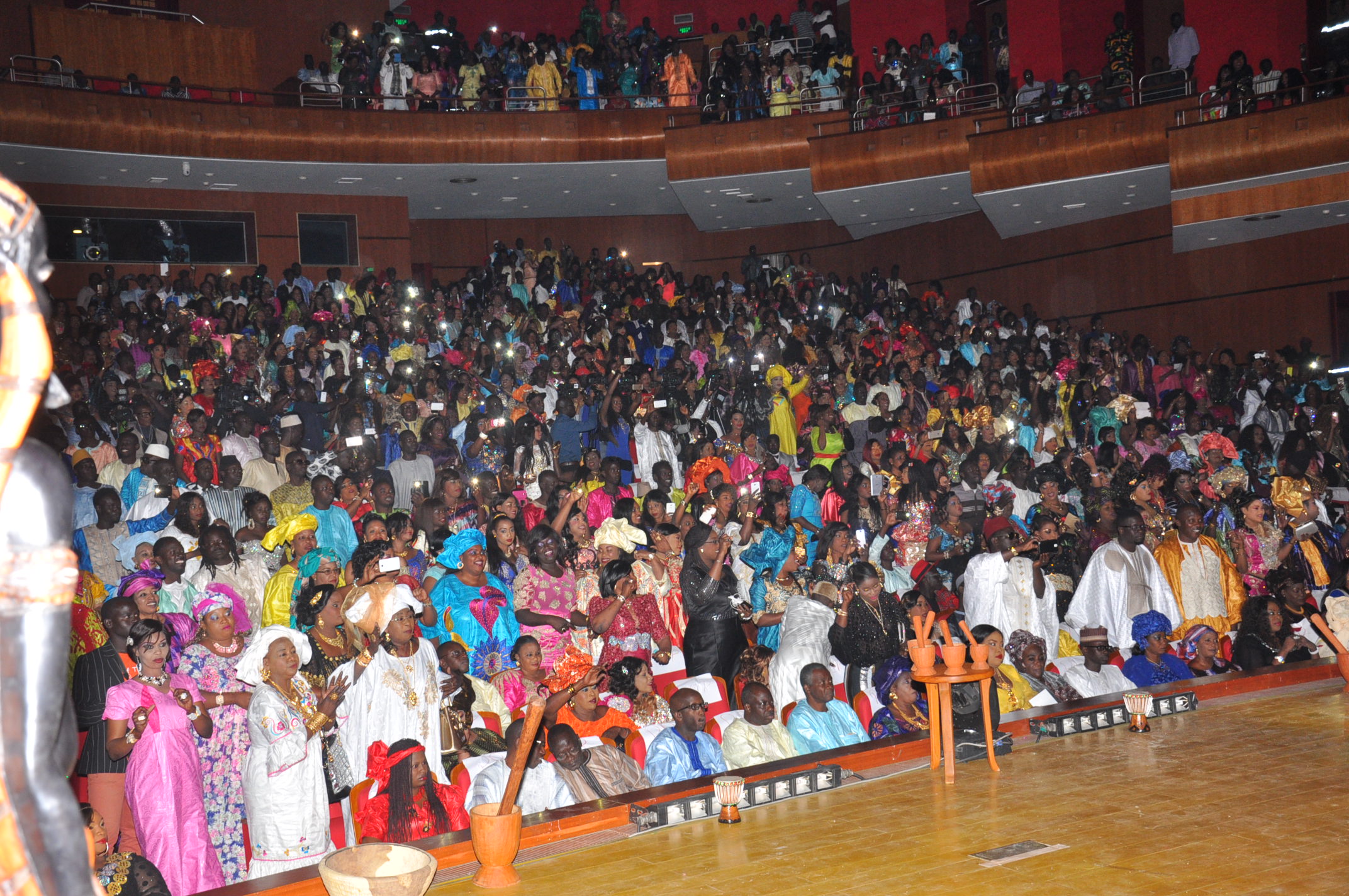 Grande nuit des "laobés": Pape Diouf honoré, le grand théâtre affiche son plein.