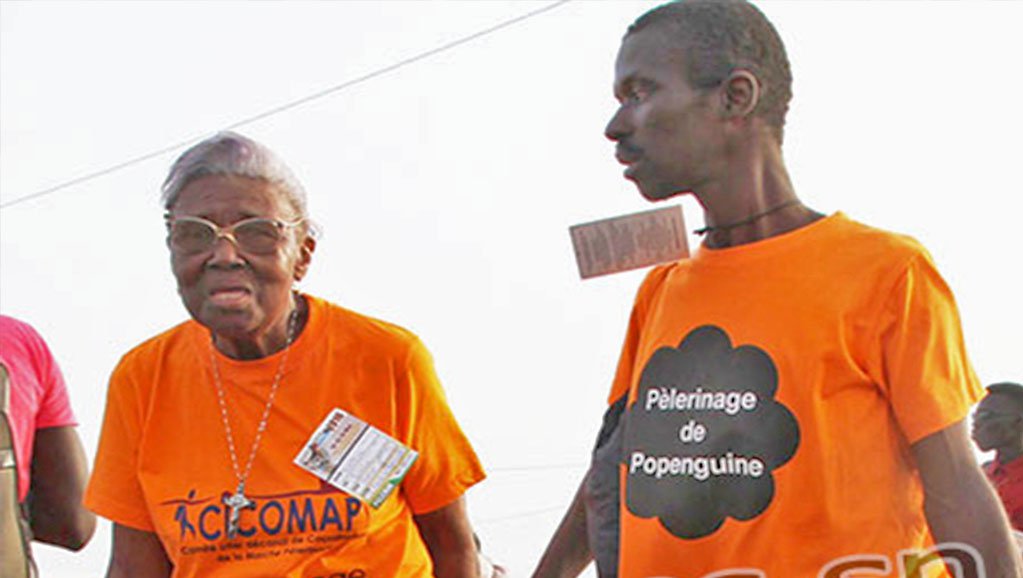 Popenguine: Josephine Diatta, une mamie de 81 ans parmi les milliers de marcheurs