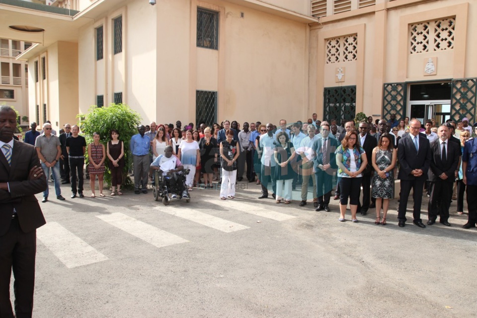 En images- Présentation de condoléances du gouvernement et de l'Assemblée nationale du Sénégal à la France