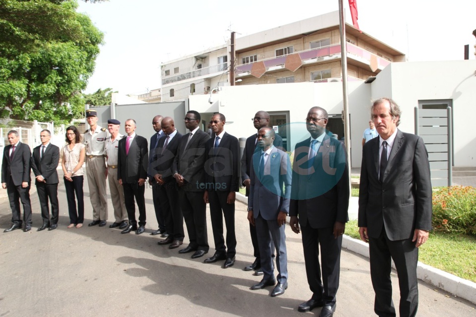 En images- Présentation de condoléances du gouvernement et de l'Assemblée nationale du Sénégal à la France