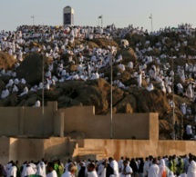 La Mecque: les pèlerins affluent sur le Mont Arafat, moment fort du hajj