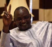 Adama Barrow annonce qu'il se proclamera président le 18 janvier, si Yahyah Jammeh venait à ne pas démissionner
