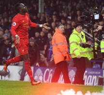 Sadio Mané offre la victoire à Liverpool à la 94e minute Everton / Liverpool (0-1)