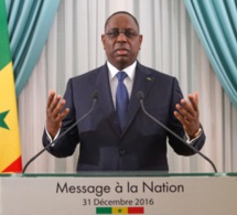 Vidéo: Discours à la Nation, les souhaits SE Macky Sall pour 2017 : paix durable en Casamance et en Gambie et la baisse du prix de l'électricité