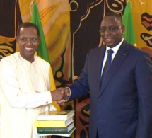 Macky Sall a reçu Sidy Lamine Niasse, PDG du groupe Walfadjiri