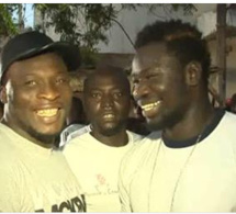 Vidéo – Ama Baldé et Boy Niang 2 distribuent des Ndogou à Pikine