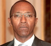 « Terrains illégalement obtenus » : Abdoul Mbaye tacle sévèrement Tounkara et menace