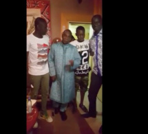 VIDEO: Témoignage du papa de Sidiki Diabaté, Toumani sur le chanteur Pape Diouf. Regardez