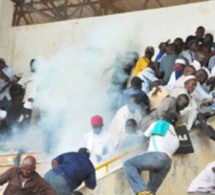 La Police dénonce la furie aveugle des supporteurs de l’Union Sportive de Ouakam et l'absence d'une grille de protection complète sur le pourtour intérieur du stade