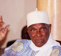 Me Abdoulaye Wade présente ses condoléances aux familles de Djibo Leyti Kâ et Amadou Tidiane Bâ