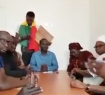 VIDEO: Comment les Sénégalais de Bordeaux se sont exprimés sur le vote de la loi sur le parrainage dans leur consulat.