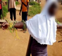 Nigéria: Des élèves attachés à des crucifix et battus pour être venus en retard à l’école (photos)