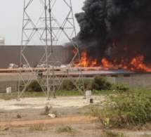 Urgent : Diamniadio, une usine vient de prendre feu.