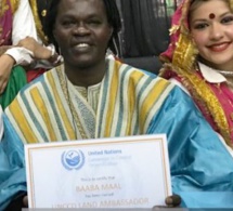 Le ministre de la Culture félicite Baaba Maal pour son titre d’d’ »ambassadeur de l’ONU contre la désertification