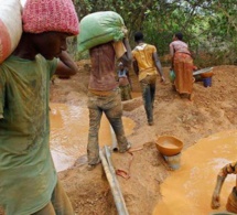 Burkina: Une vingtaine d'orpailleurs tués lors d'une attaque dans le Soum