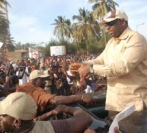 Apaisement : « Je l’ai voulu au lendemain de ma réélection « , dit Macky Sall