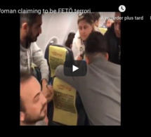 Turquie: Une femme brandit le Coran dans un avion et menace de le faire exploser (Vidéo)