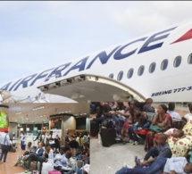 URGENT: Les passagers de Air France dénoncent le manque de respect de la compagnie et des responsables de AIBD envers ses clients