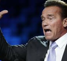 Quand Schwarzenegger sort l’épée de Conan pour s’en prendre au «pire Président» américain