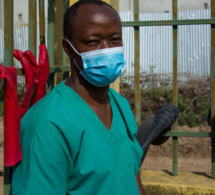 Guinée: guéri d'Ebola, le Dr Papus s'engage en première ligne contre à la maladie