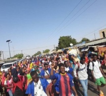 Crise Scolaire : Les élèves du lycée de Sinthiou Bamambé organisent une marche pacifique